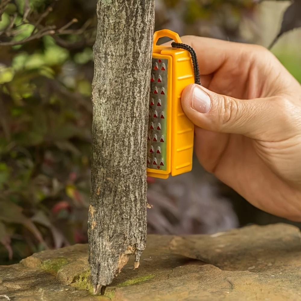 Outdoor Magnifying Glass Card  - مراجعة Fire Piston Starter وسعره